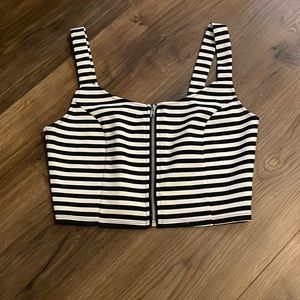 WOMEN’S JACK. CROP TOP